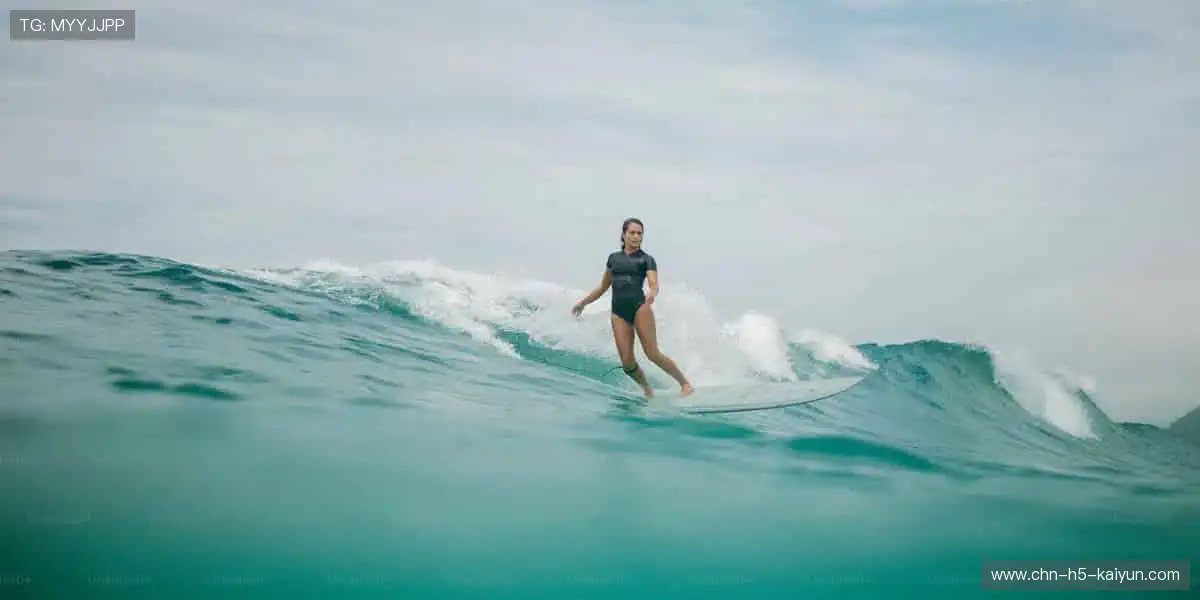 📱随时随地，高清流畅，把赛场装进口袋！